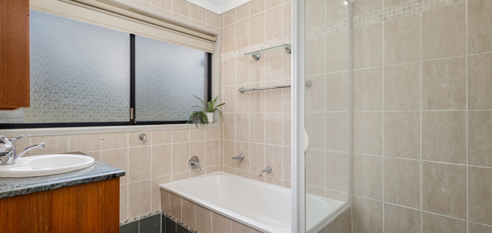 5 Carl Place, Kings Langley NSW 2147 - photo 8