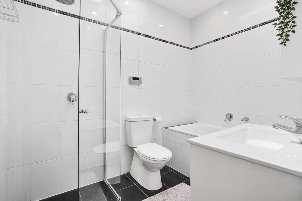 Sold - 7 Highland Avenue - New Property in Toongabbie - Real Estate by Brad Panayiotou