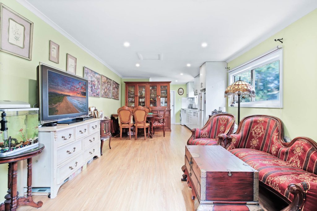 Sold - 7 Highland Avenue - New Property in Toongabbie - Real Estate by Brad Panayiotou