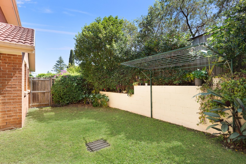 2/21 Dan Crescent, Castle Hill NSW 2154 - photo 9