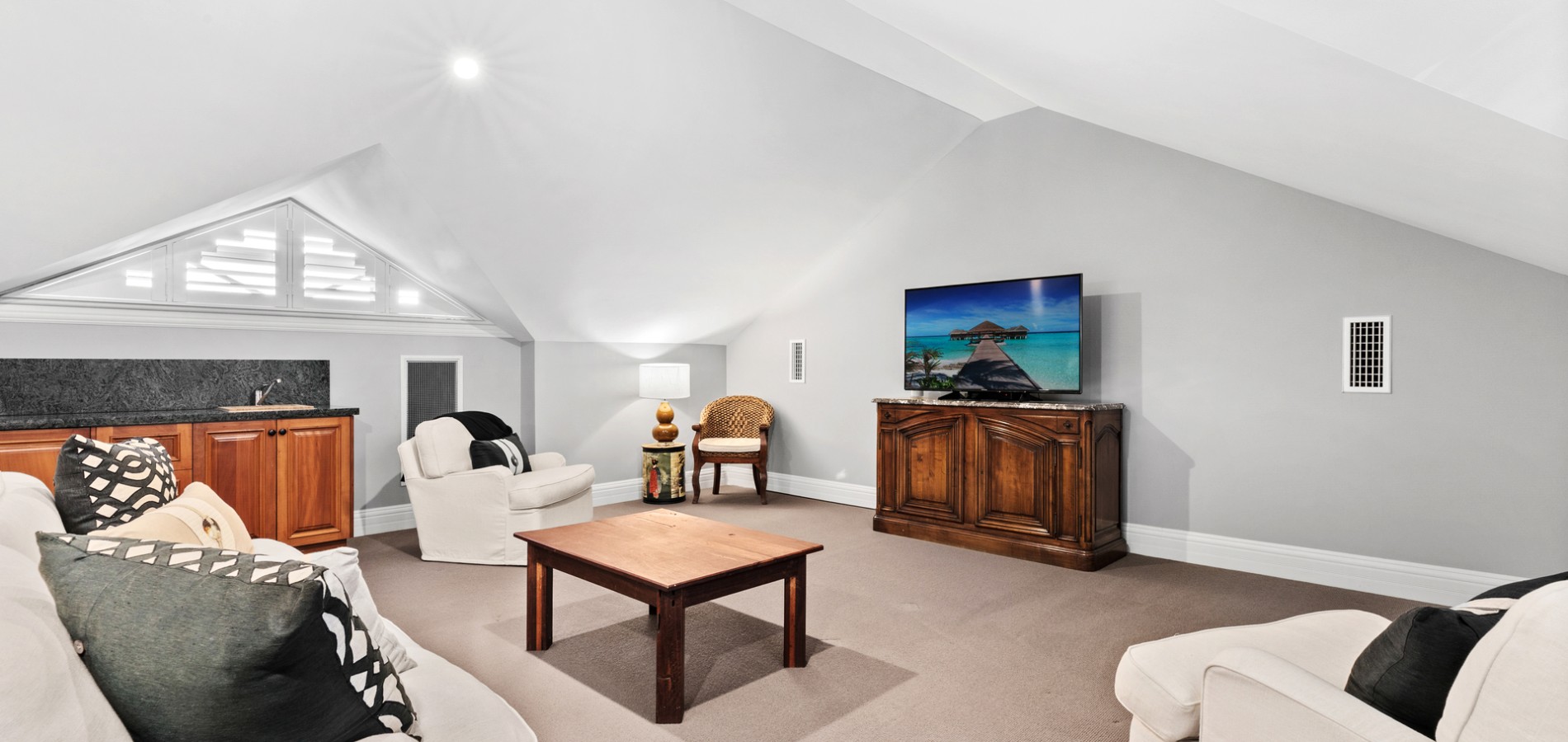 9 Harris Road, Dural NSW 2158 - photo 24