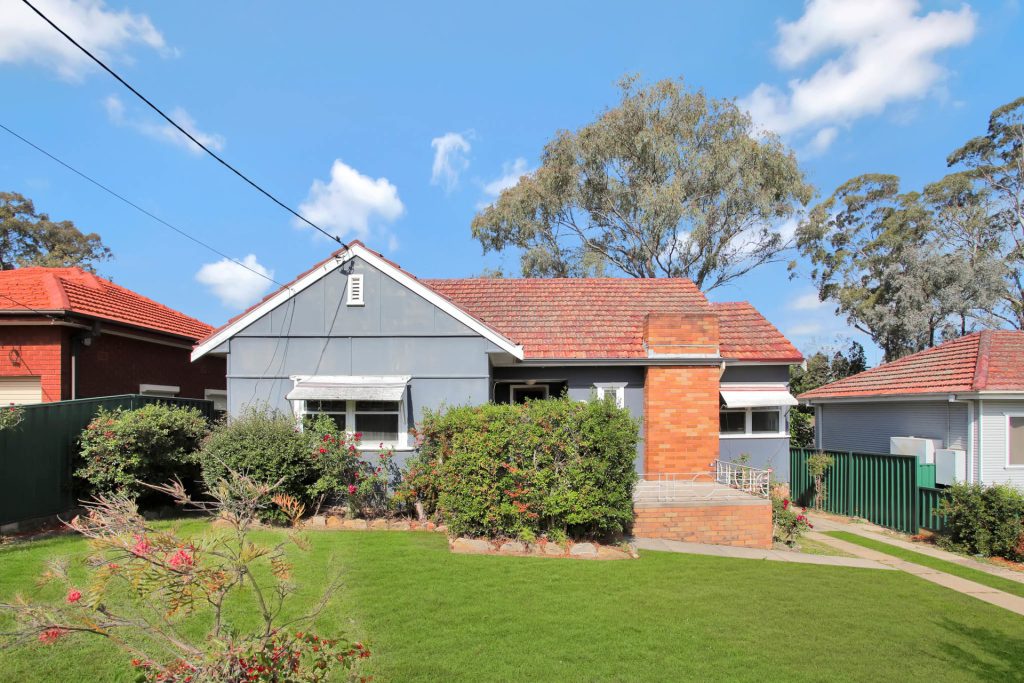 1 Bringelly Avenue, Pendle Hill NSW 2145 - McGrath West Group