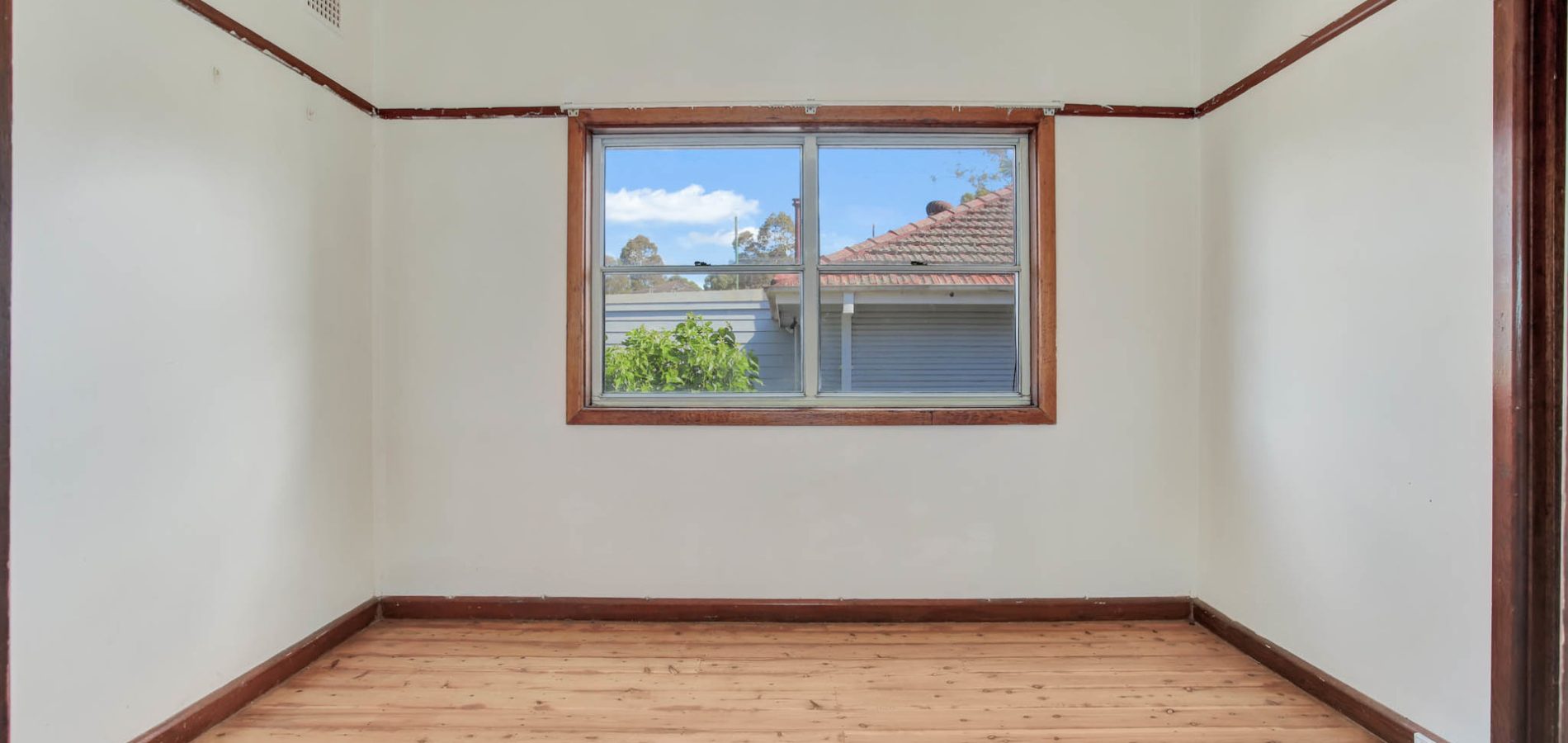 1 Bringelly Avenue, Pendle Hill NSW 2145 - photo 5