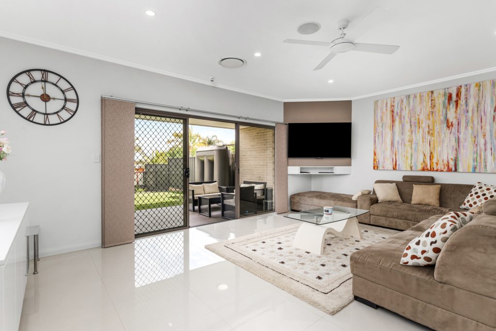 5a Beresford Road, Greystanes NSW 2145 - photo 3