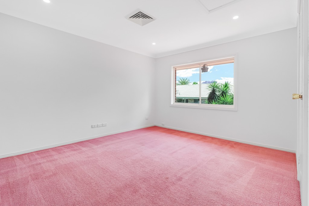 5 Boden Place, Castle Hill NSW 2154 - photo 18