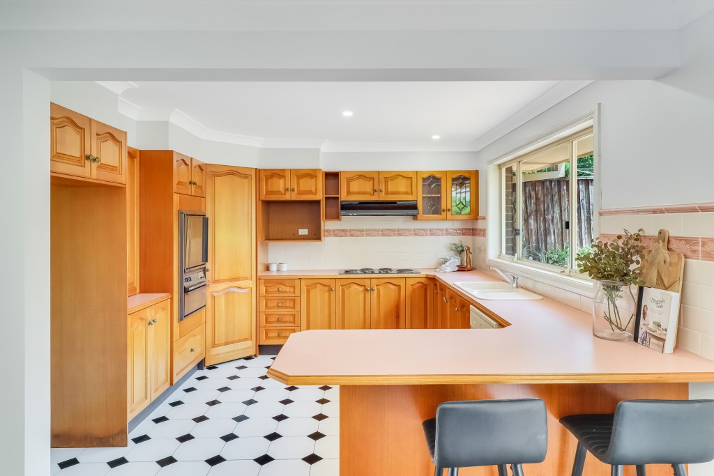 5 Boden Place, Castle Hill NSW 2154 - photo 8