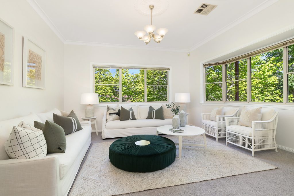 10 Graylind Avenue, West Pennant Hills NSW 2125 - photo 3