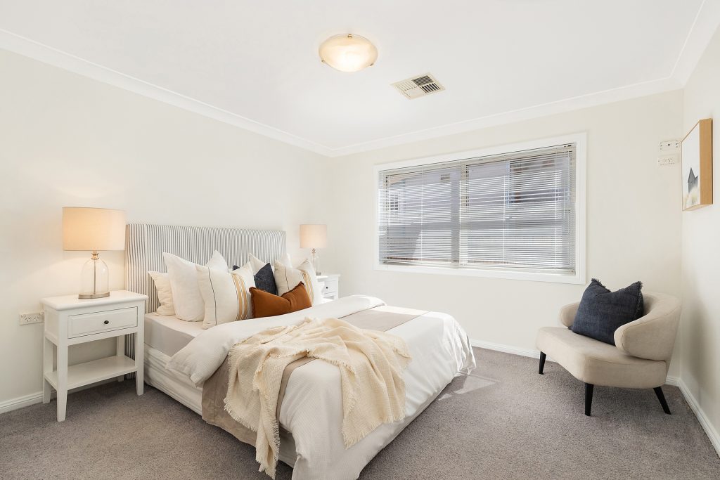 10 Graylind Avenue, West Pennant Hills NSW 2125 - photo 6