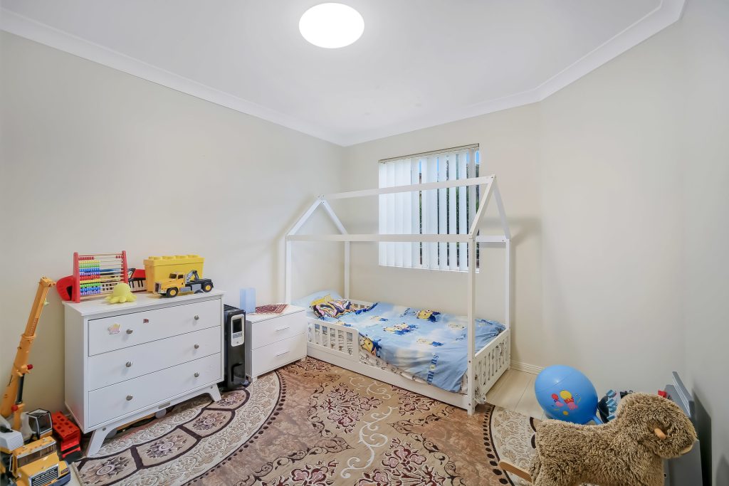 1/1A James Street, Baulkham Hills NSW 2153 - photo 5