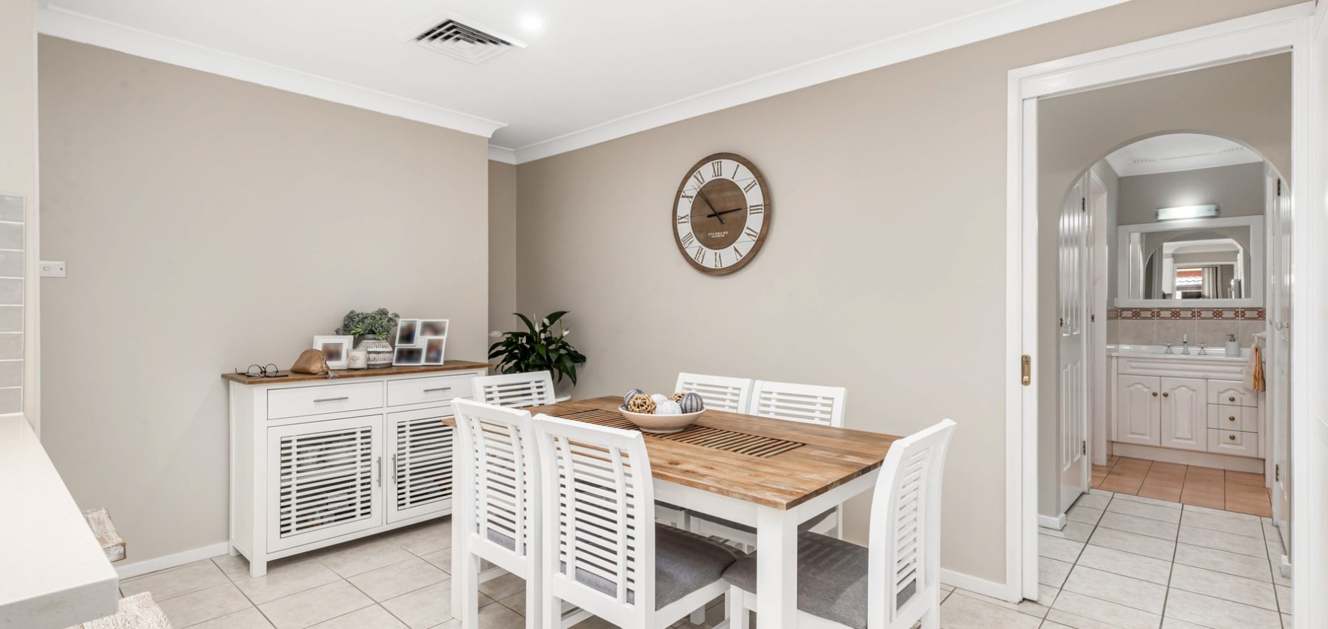 27 Madeira Avenue, Kings Langley NSW 2147 - photo 4