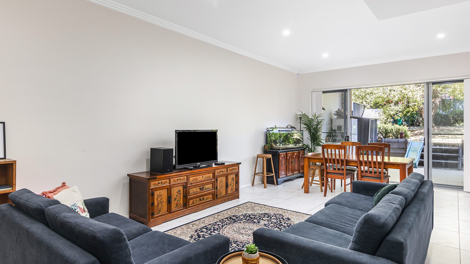 2A Burrabogee Road, Old Toongabbie NSW 2146 - photo 3