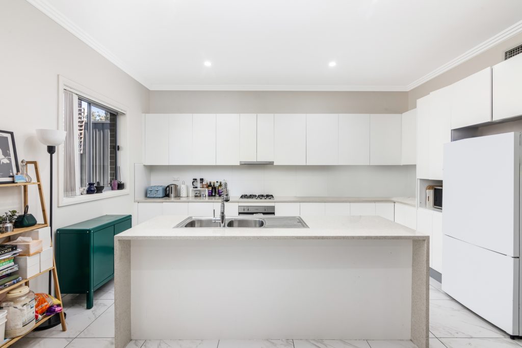 2A Burrabogee Road, Old Toongabbie NSW 2146 - photo 6