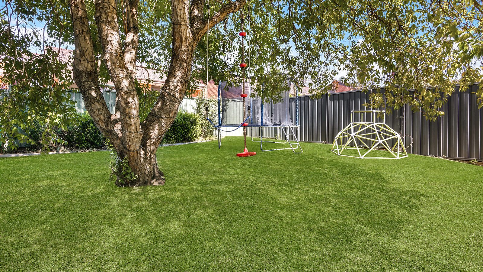 2A Burrabogee Road, Old Toongabbie NSW 2146 - photo 8
