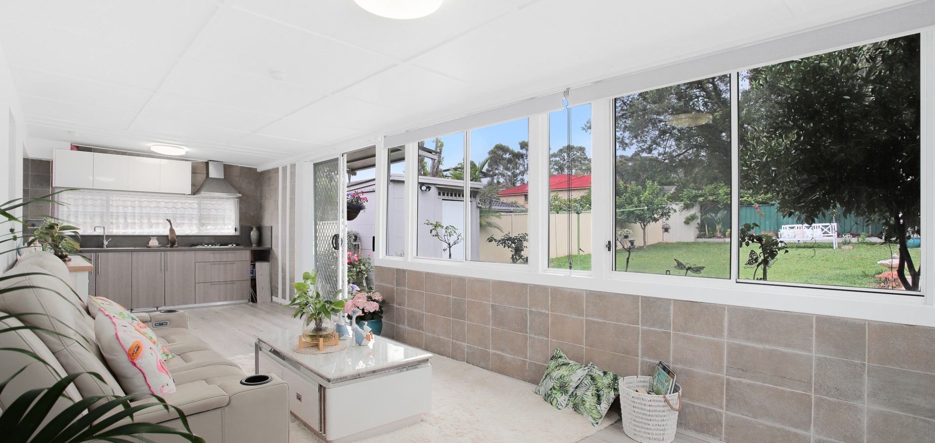 27 Rowley Street, Pendle Hill NSW 2145 - photo 4