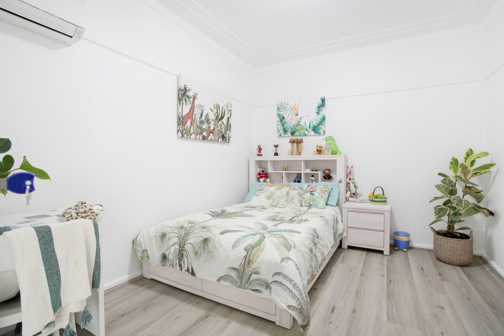 27 Rowley Street, Pendle Hill NSW 2145 - photo 10