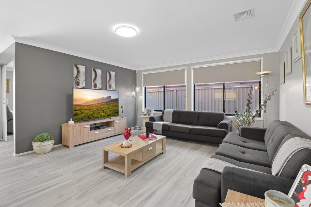 37 Bow Avenue, Parklea NSW 2768 - photo 3
