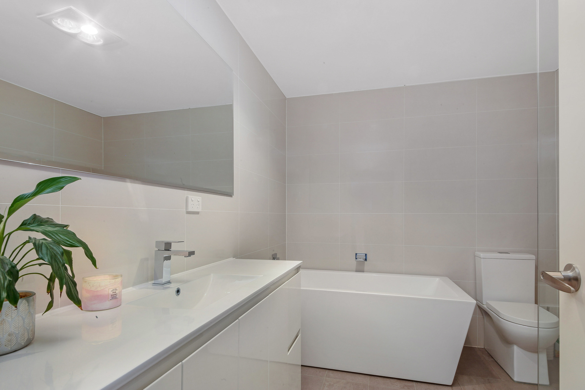 5 Bogalara Road, Old Toongabbie NSW 2146 - photo 9