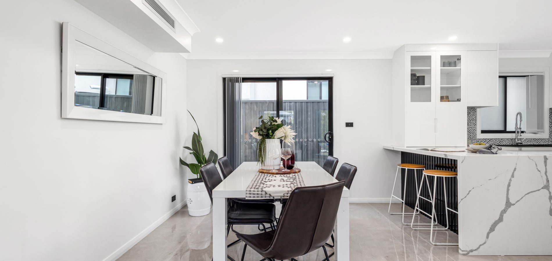 2 Deptford Avenue, Kings Langley NSW 2147 - photo 3