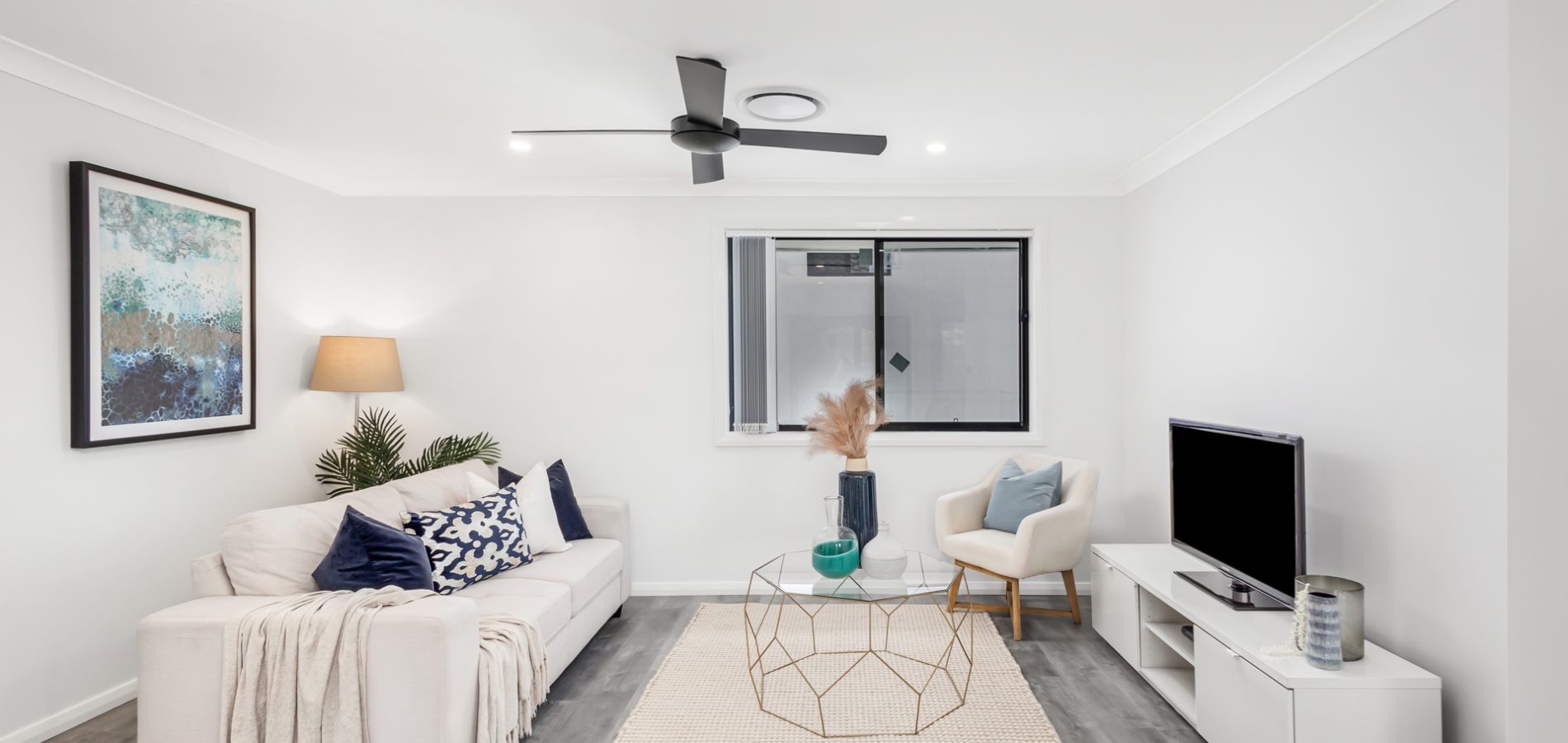2 Deptford Avenue, Kings Langley NSW 2147 - photo 5