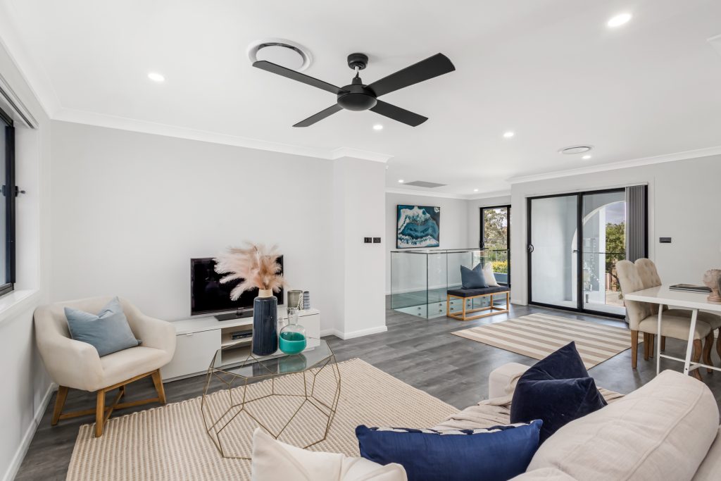 2 Deptford Avenue, Kings Langley NSW 2147 - photo 8
