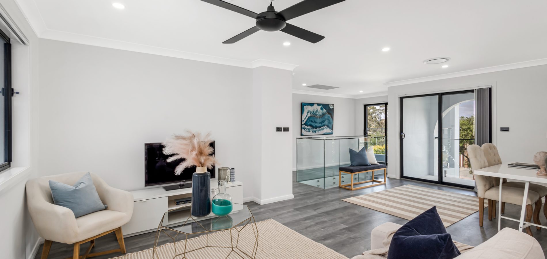 2 Deptford Avenue, Kings Langley NSW 2147 - photo 8