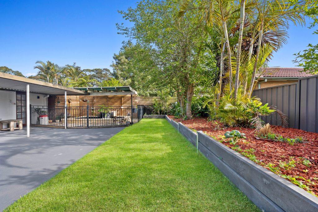 22 Molonglo Road, Seven Hills NSW 2147 - photo 8