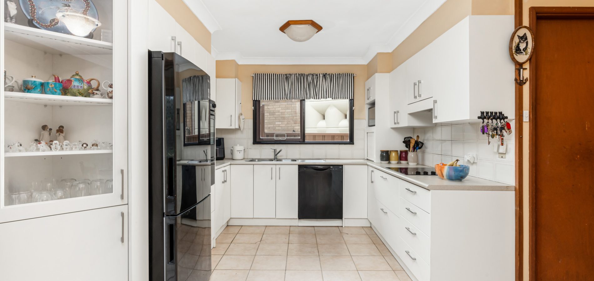 14 Acacia Place, Greystanes NSW 2145 - photo 2