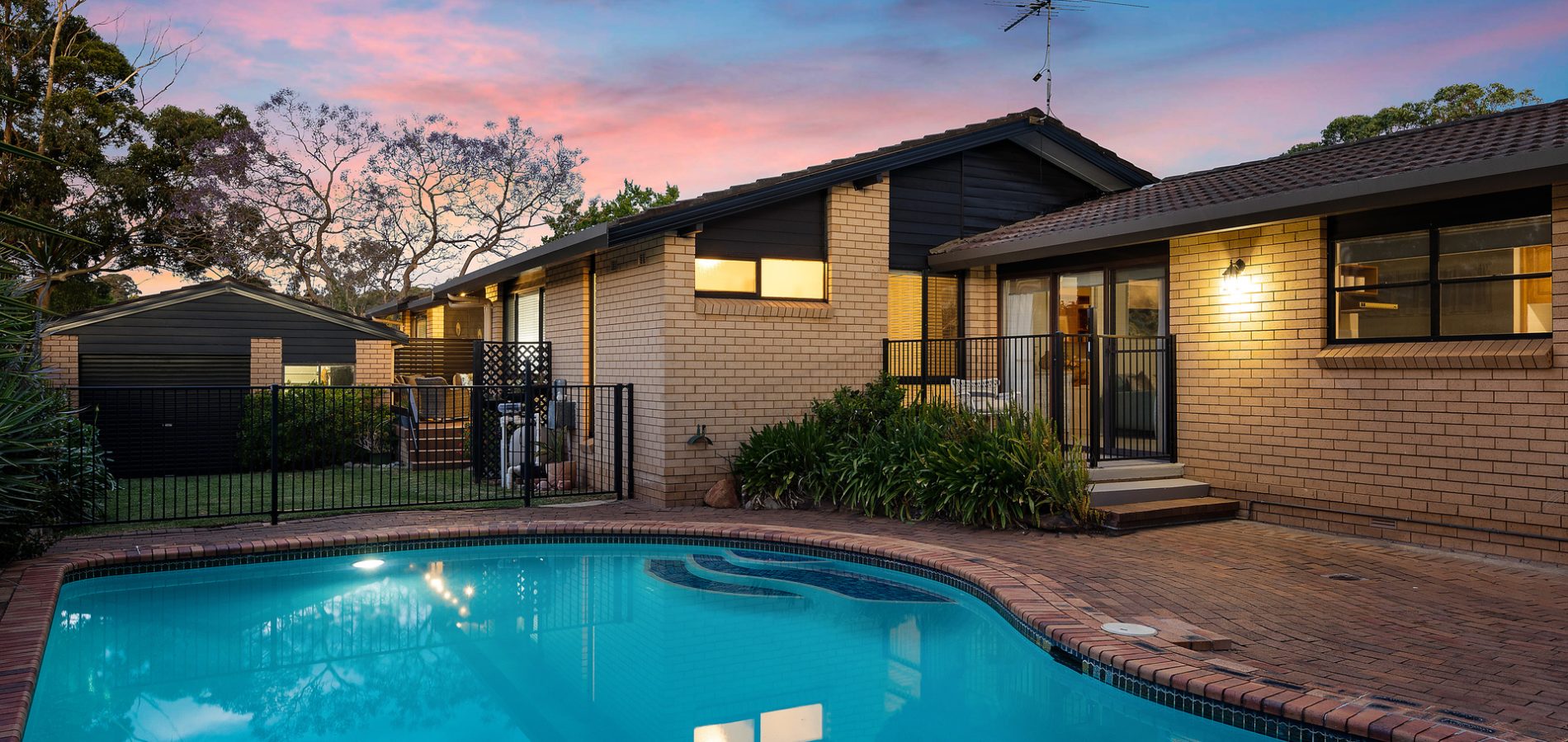 14 Robinson Place, Baulkham Hills NSW 2153 - photo 2