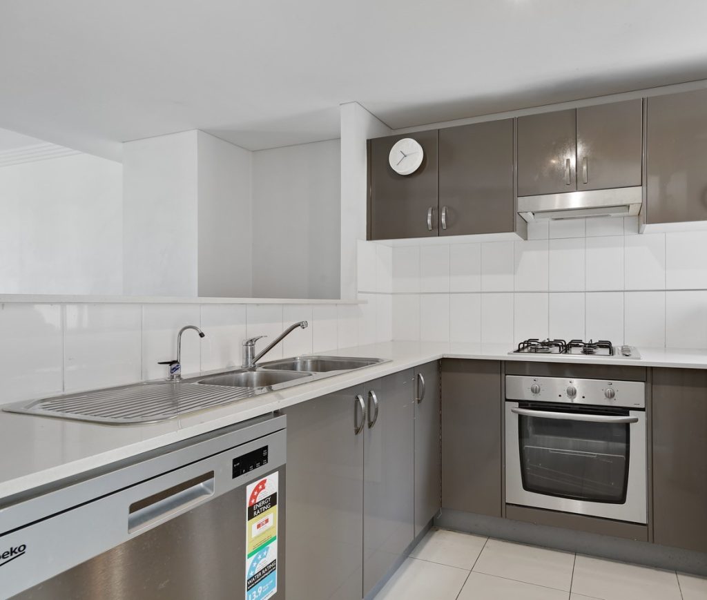 612/31 Hassall Street, Parramatta NSW 2150 - photo 3
