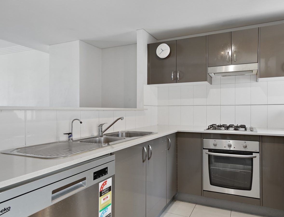 612/31 Hassall Street, Parramatta NSW 2150 - photo 3