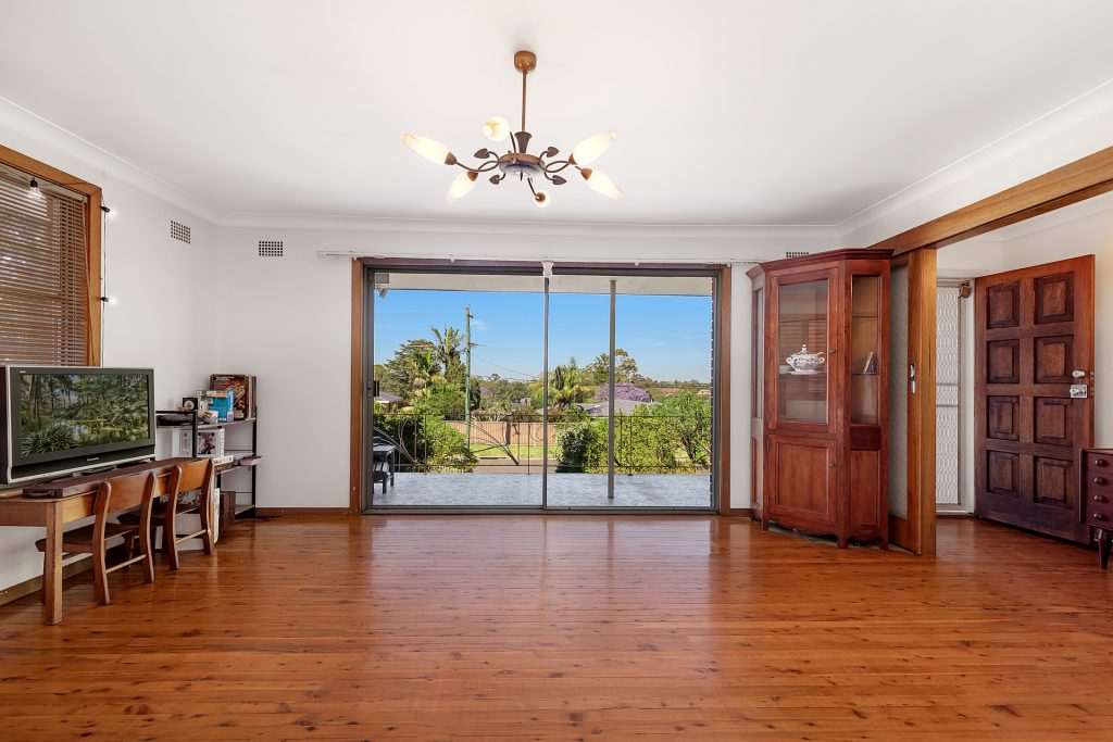 20 Olola Avenue, Castle Hill NSW 2154 - photo 3