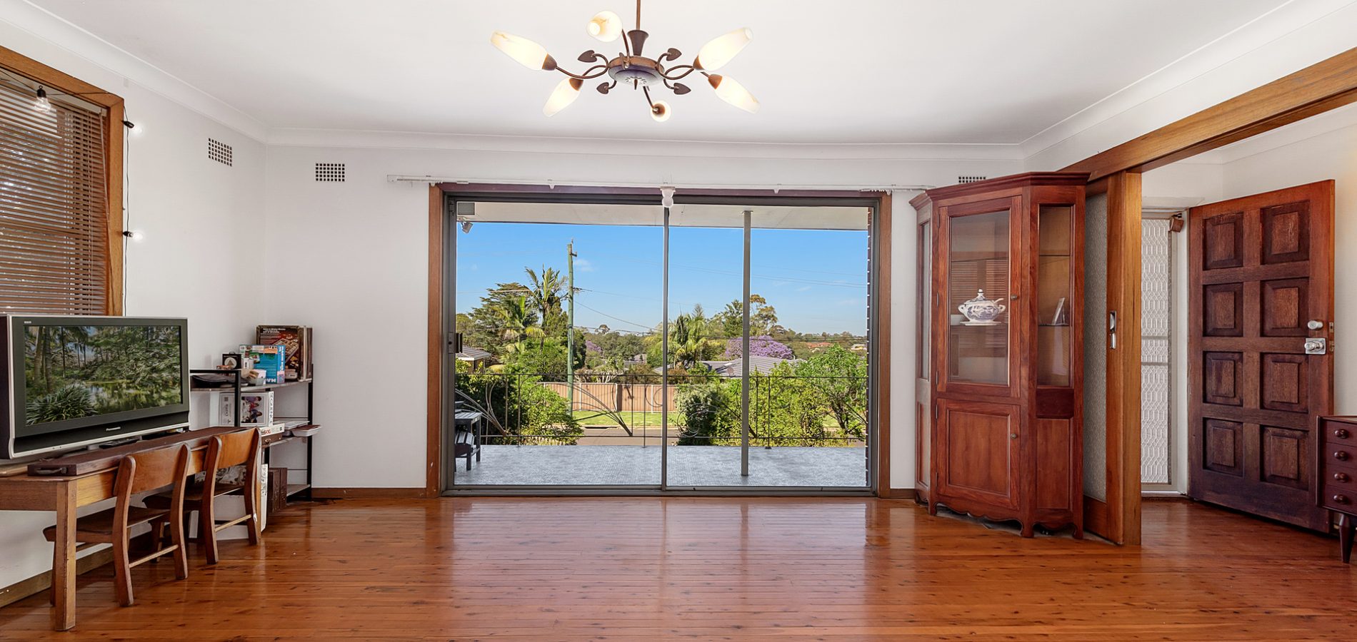 20 Olola Avenue, Castle Hill NSW 2154 - photo 3
