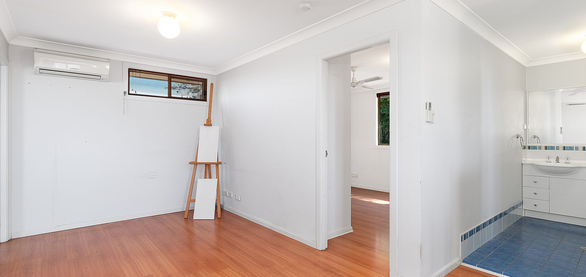20 Olola Avenue, Castle Hill NSW 2154 - photo 8