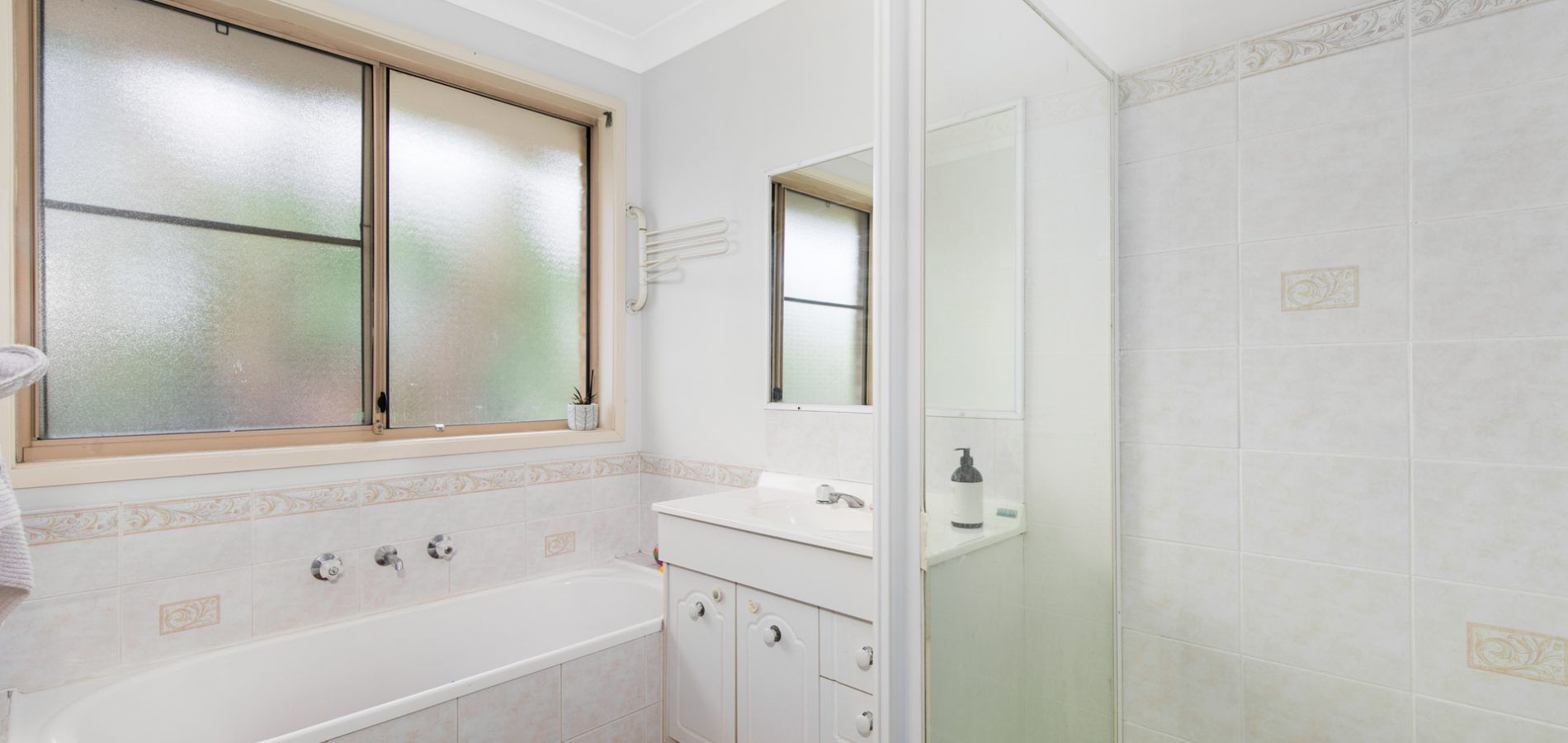 15 Silkwood Grove, Quakers Hill NSW 2763 - photo 9