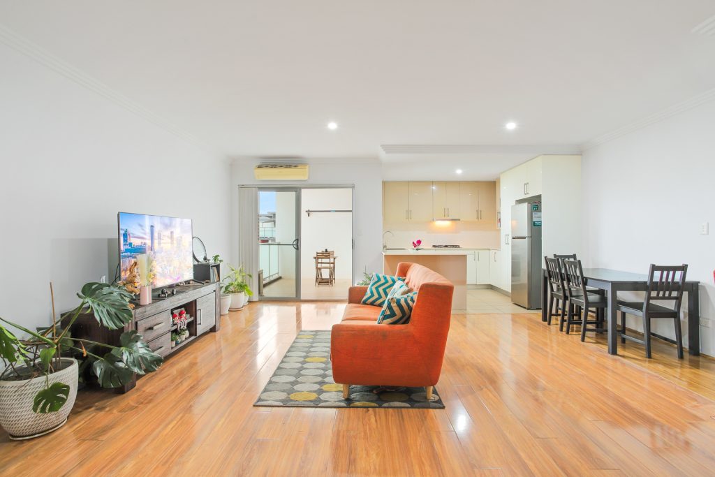 18/78 Essington Street, Wentworthville NSW 2145 - photo 2