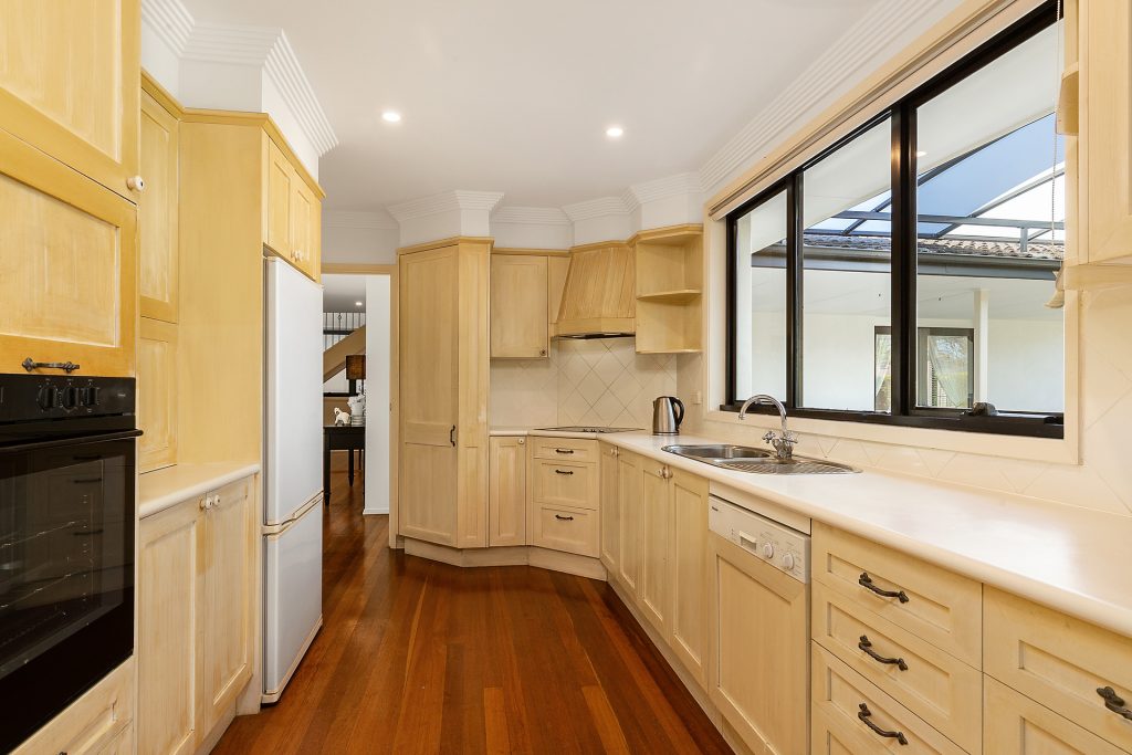 15 Keswick Avenue, Castle Hill NSW 2154 - photo 4