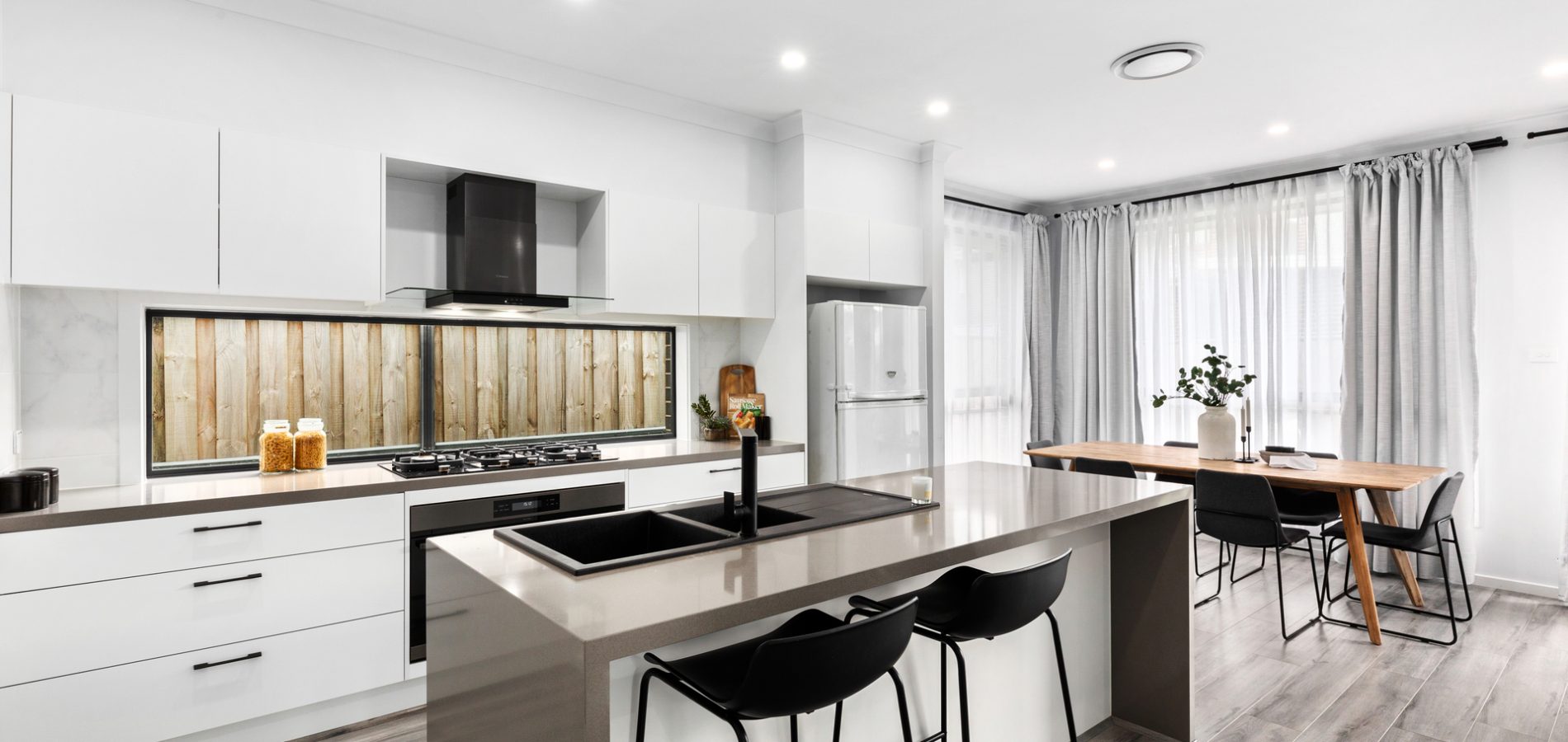 8 Montecore Street, Box Hill NSW 2765 - photo 2