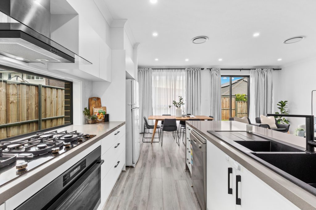 8 Montecore Street, Box Hill NSW 2765 - photo 4