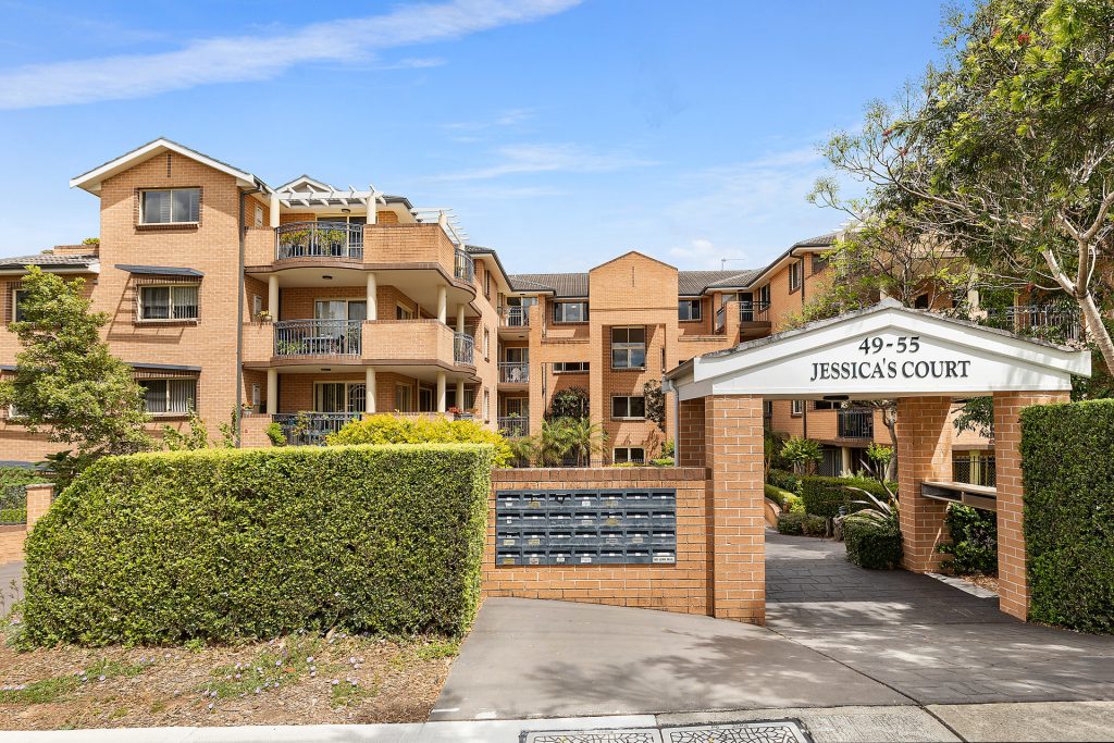 4/49 Cecil Avenue, Castle Hill NSW 2154 - McGrath West Group