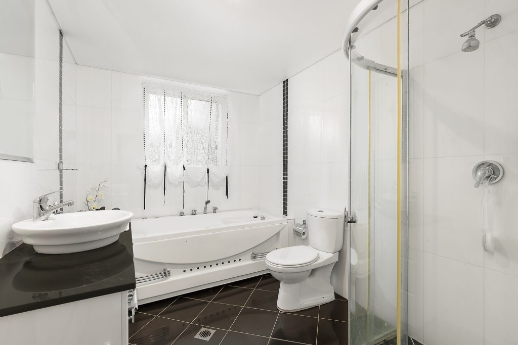 4/49 Cecil Avenue, Castle Hill NSW 2154 - photo 9