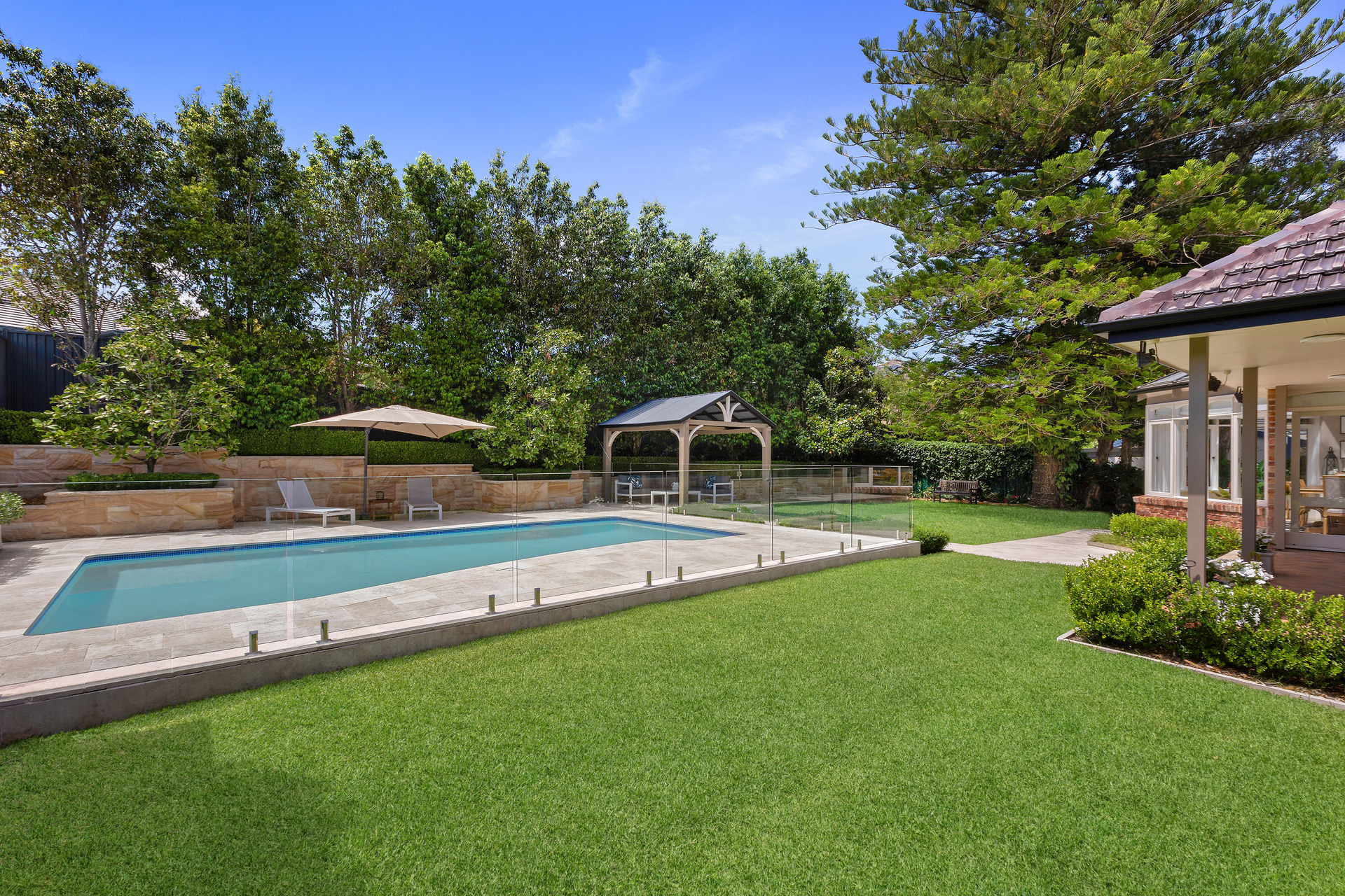 4 Lynwood Place, Castle Hill NSW 2154 - photo 15