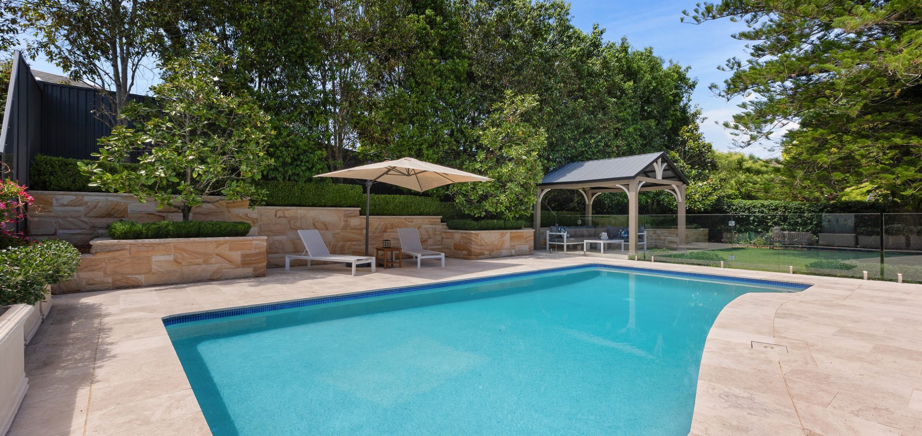 4 Lynwood Place, Castle Hill NSW 2154 - photo 17