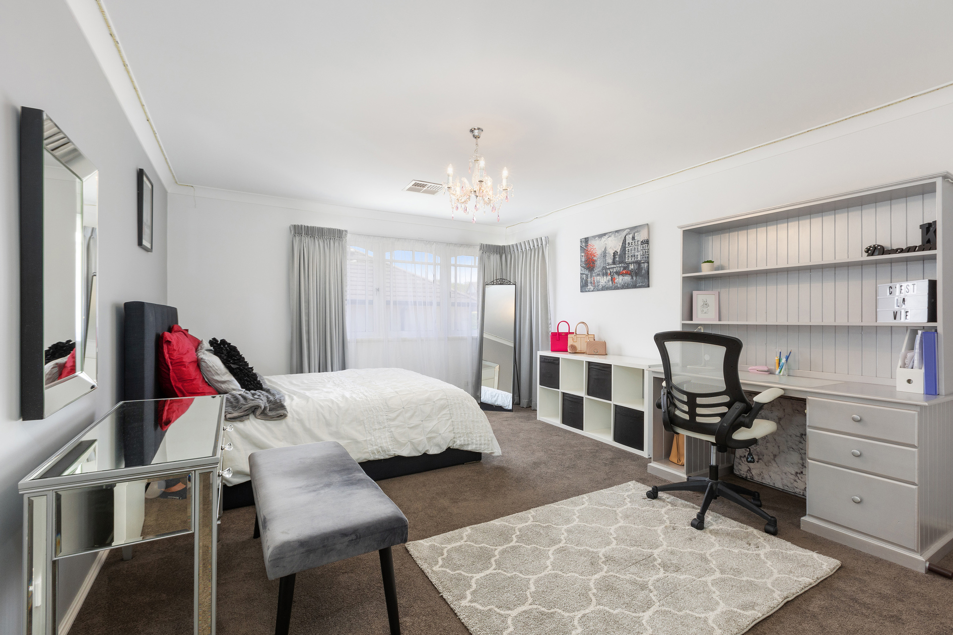 4 Lynwood Place, Castle Hill NSW 2154 - photo 10