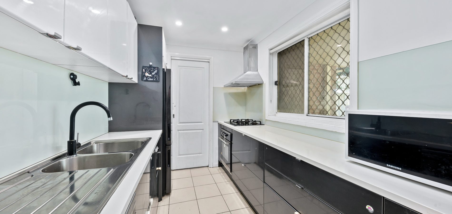 12/23 Fuller Street, Seven Hills NSW 2147 - photo 3