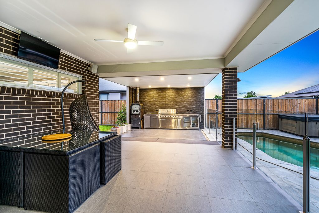 70 Fernadell Drive, Pitt Town NSW 2756 - photo 4