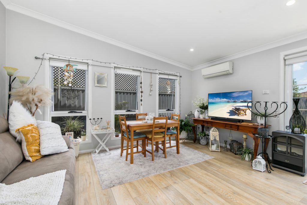 6 Risca Place, Quakers Hill NSW 2763 - photo 16