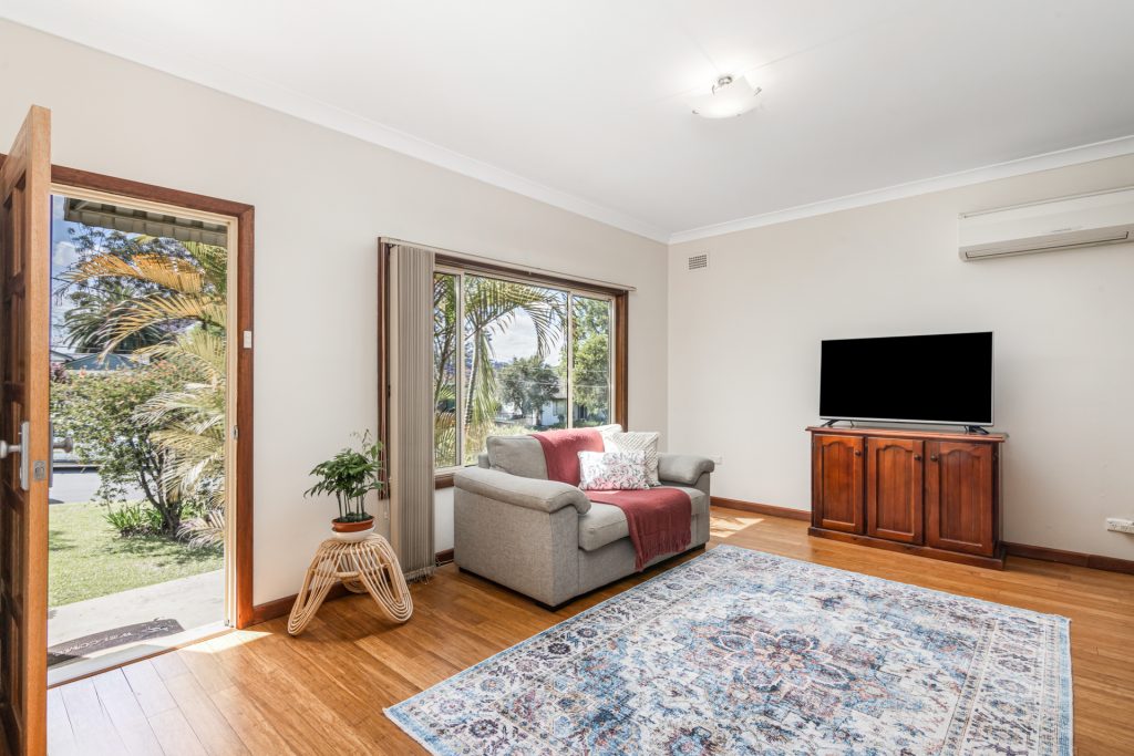 28 Braddon Street, Blacktown NSW 2148 - photo 6