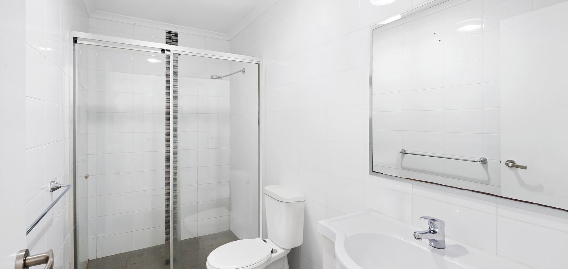 10/2-12 Civic Avenue, Pendle Hill NSW 2145 - photo 5