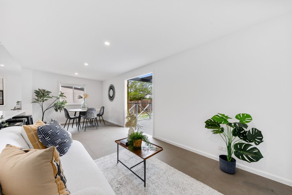 5 Anka Avenue, Old Toongabbie NSW 2146 - photo 4