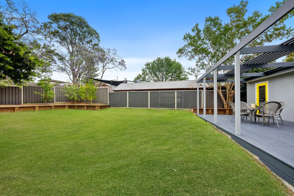 5 Anka Avenue, Old Toongabbie NSW 2146 - photo 8